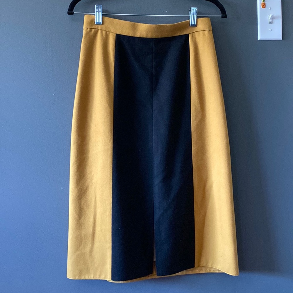 Yellow and black color block skirt
